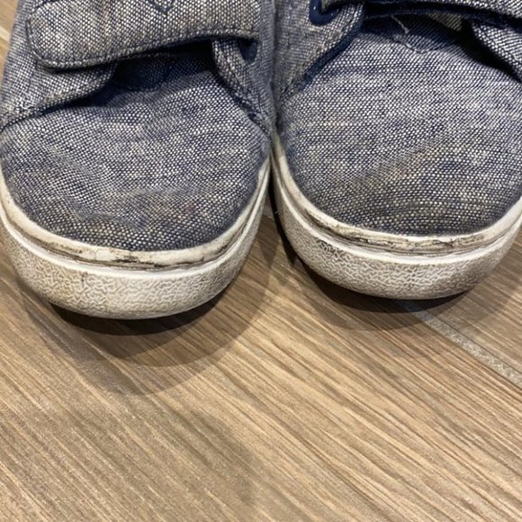 Tiny Toms Boys Lenny Denim Chambray Jeans Canvas Sneaker Shoes Size 11T - Picture 4 of 5